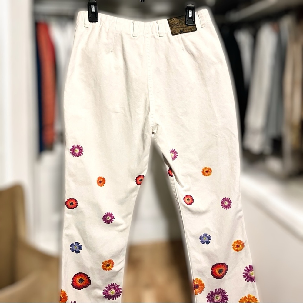 Rare Vintage White Flare Flower Print Jeans - Picture 3 of 9